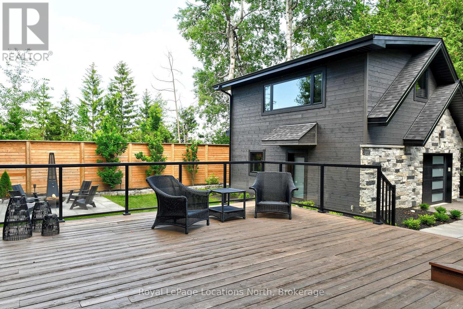 74 Arthur Street E, Blue Mountains, Ontario  N0H 2P0 - Photo 47 - X12393675