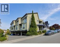 219 400 Sitkum Rd Victoria West, Victoria, Ca