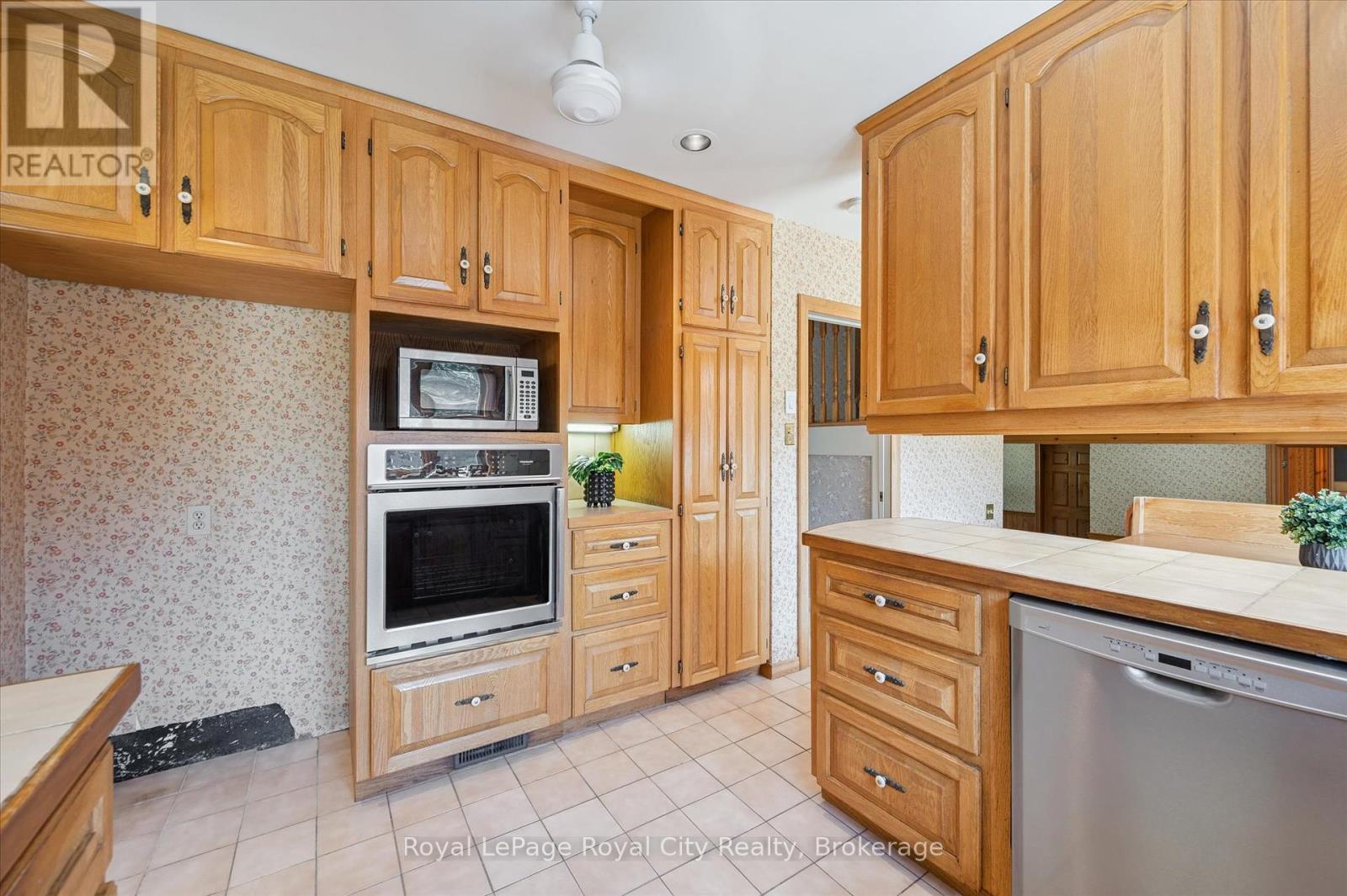 67 Woodside Road, Guelph, Ontario  N1G 2H1 - Photo 19 - X12393694