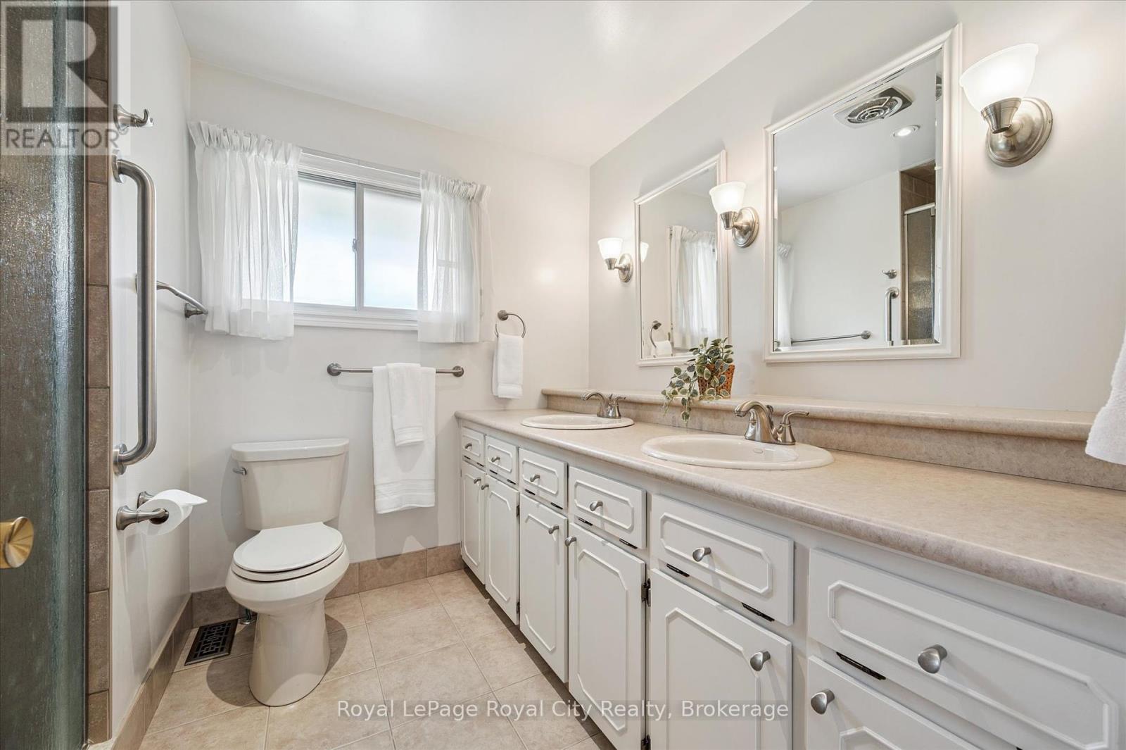 67 Woodside Road, Guelph, Ontario  N1G 2H1 - Photo 30 - X12393694