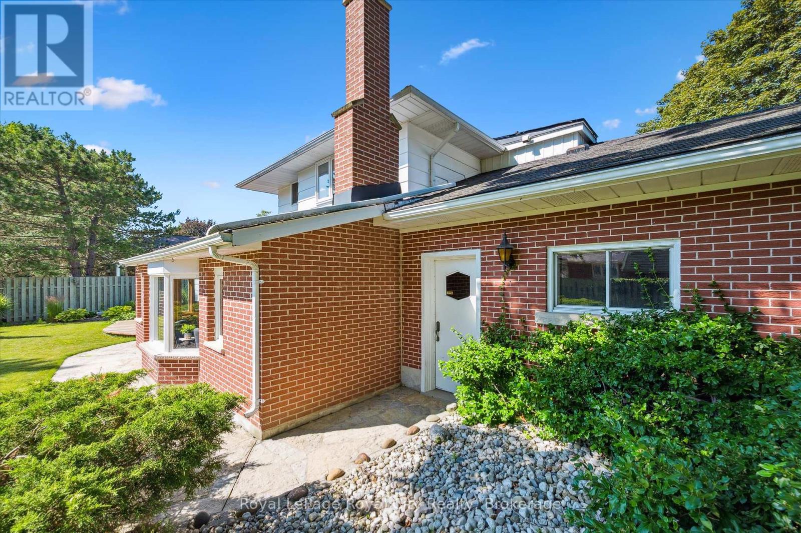67 Woodside Road, Guelph, Ontario  N1G 2H1 - Photo 45 - X12393694