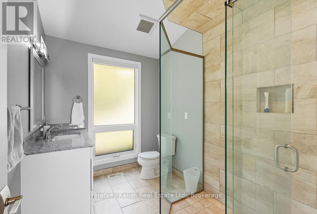27 Lizzie's Lane, Mckellar, Ontario  P2A 0B4 - Photo 35 - X12393739