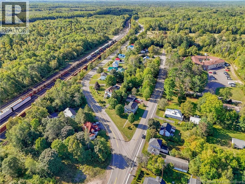35 Saunders Road, Mcadam, New Brunswick  E6J 1L4 - Photo 40 - NB126434