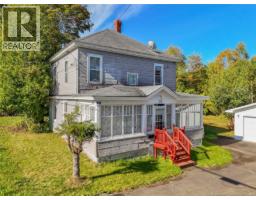35 Saunders Road, McAdam, New Brunswick