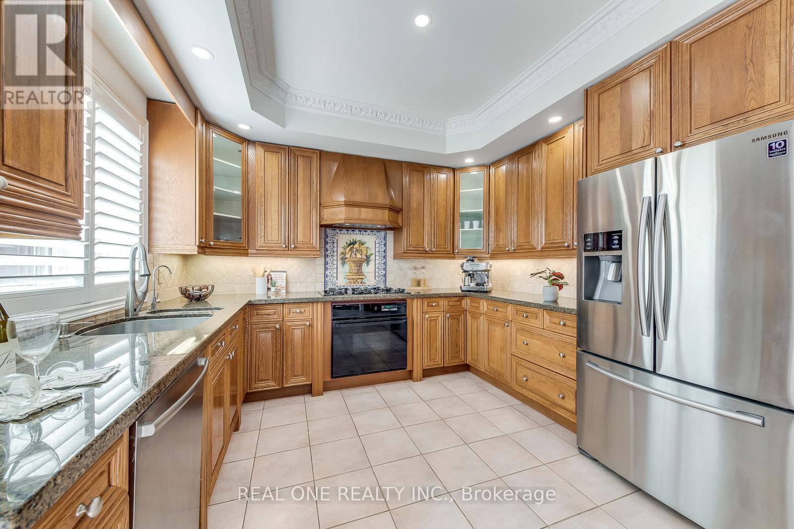 1601 Bayshire Drive, Oakville (Jc Joshua Creek), Ontario  L6H 6E4 - Photo 15 - W12393476