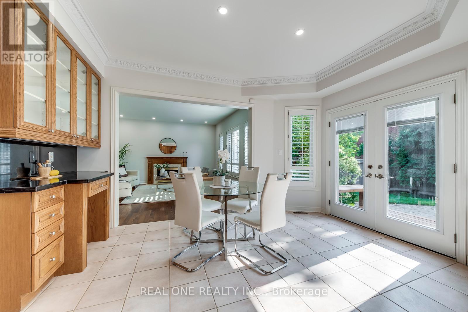 1601 Bayshire Drive, Oakville (Jc Joshua Creek), Ontario  L6H 6E4 - Photo 19 - W12393476