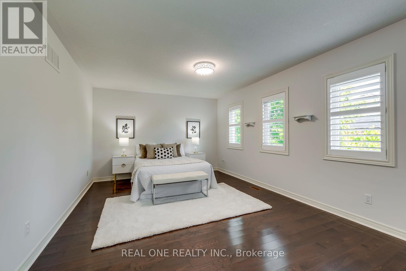 1601 Bayshire Drive, Oakville (Jc Joshua Creek), Ontario  L6H 6E4 - Photo 27 - W12393476