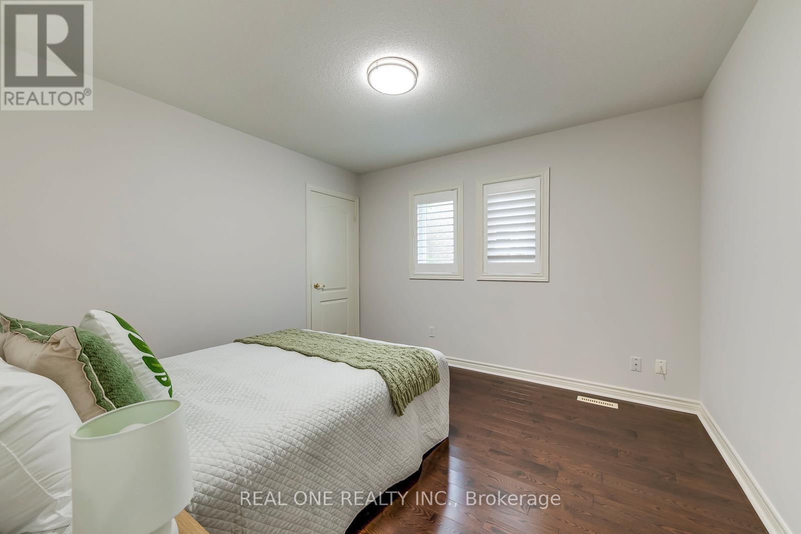 1601 Bayshire Drive, Oakville (Jc Joshua Creek), Ontario  L6H 6E4 - Photo 36 - W12393476