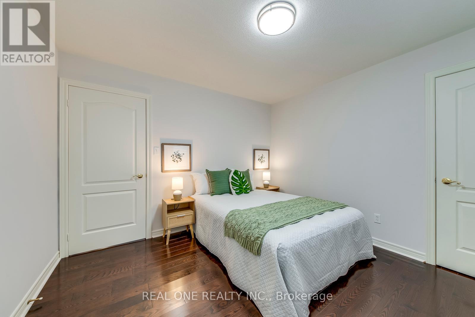 1601 Bayshire Drive, Oakville (Jc Joshua Creek), Ontario  L6H 6E4 - Photo 37 - W12393476