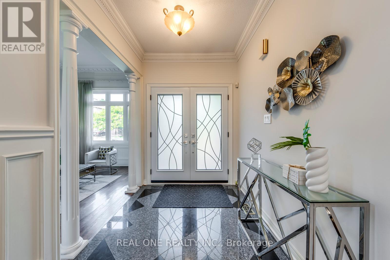 1601 Bayshire Drive, Oakville (Jc Joshua Creek), Ontario  L6H 6E4 - Photo 5 - W12393476