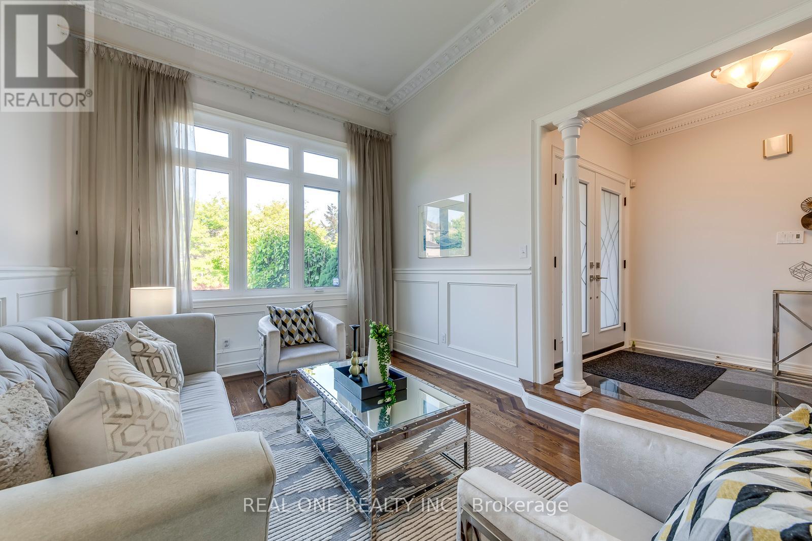 1601 Bayshire Drive, Oakville (Jc Joshua Creek), Ontario  L6H 6E4 - Photo 8 - W12393476