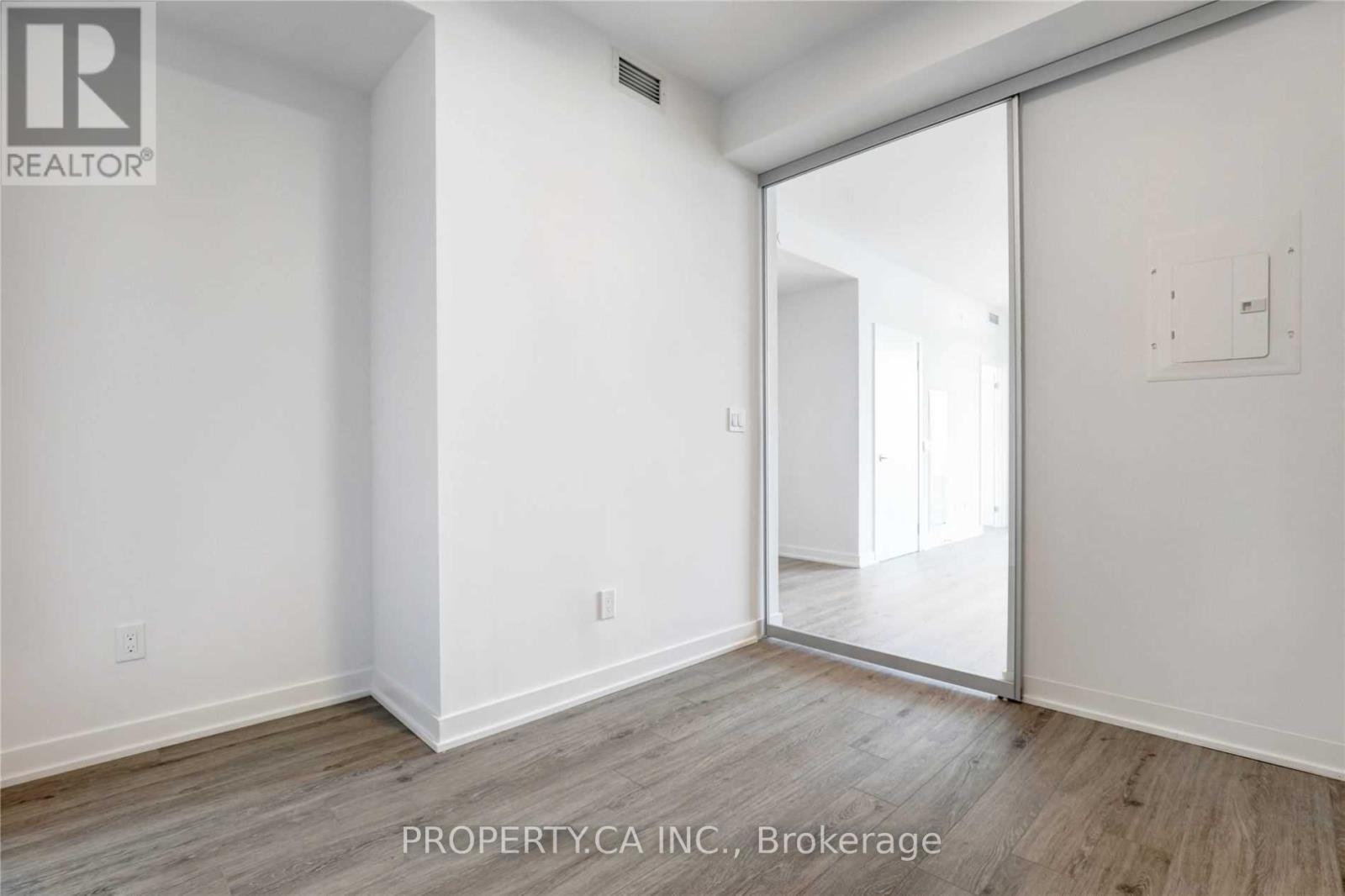 1808 - 1926 Lake Shore Boulevard W, Toronto, Ontario  M6S 1A1 - Photo 24 - W12393516
