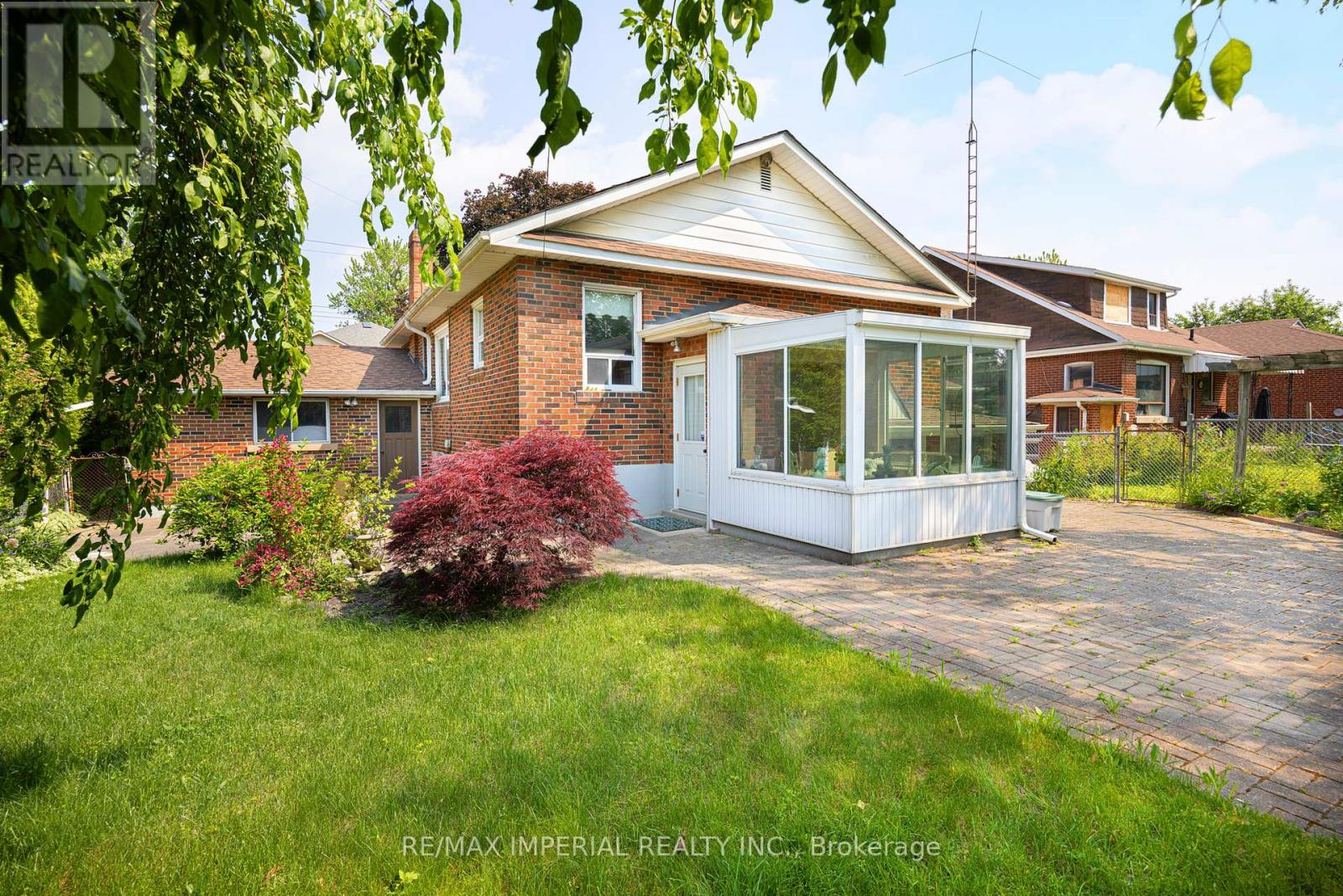 7 Doddington Drive, Toronto, Ontario  M8Y 1S3 - Photo 25 - W12393558