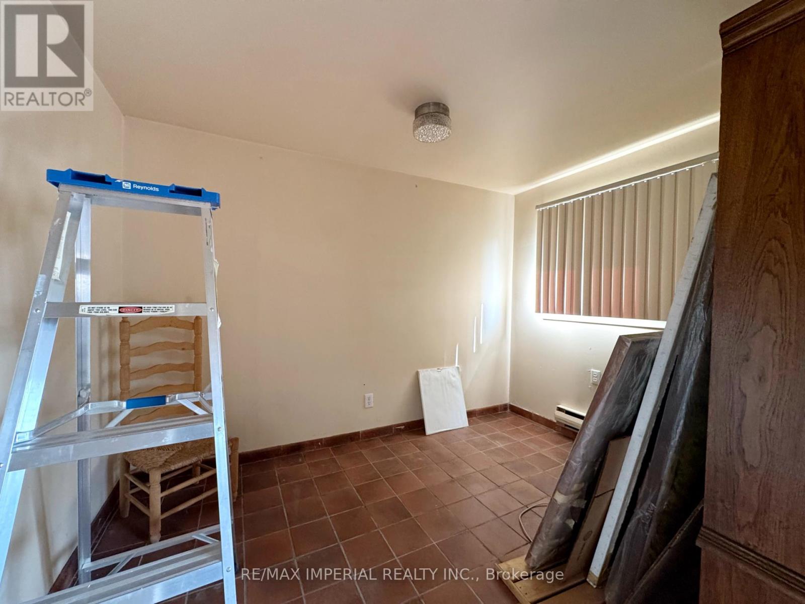 7 Doddington Drive, Toronto, Ontario  M8Y 1S3 - Photo 36 - W12393558
