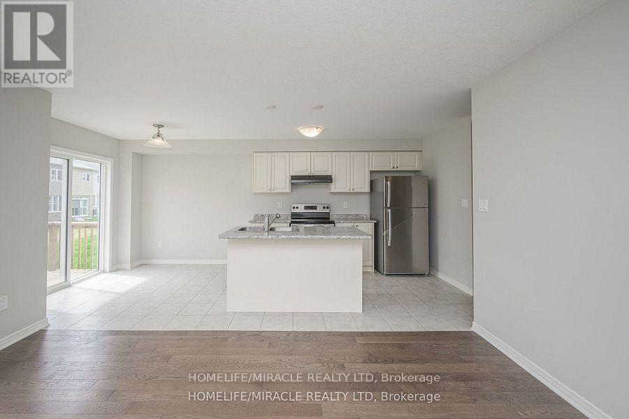 327 Pumpkin Pass, Hamilton, Ontario  L0R 1C0 - Photo 11 - X12393479