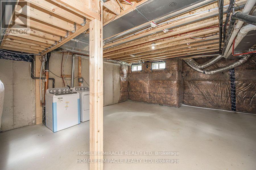 327 Pumpkin Pass, Hamilton, Ontario  L0R 1C0 - Photo 21 - X12393479