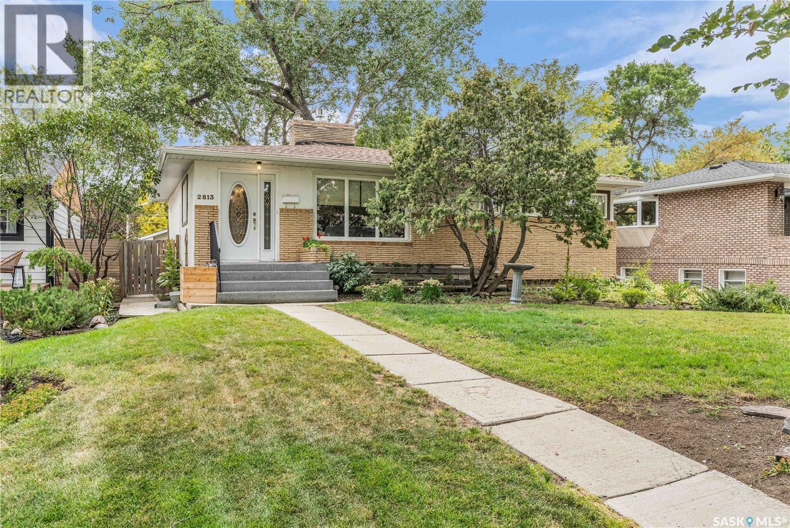 2813 23rd AVENUE, regina, Saskatchewan