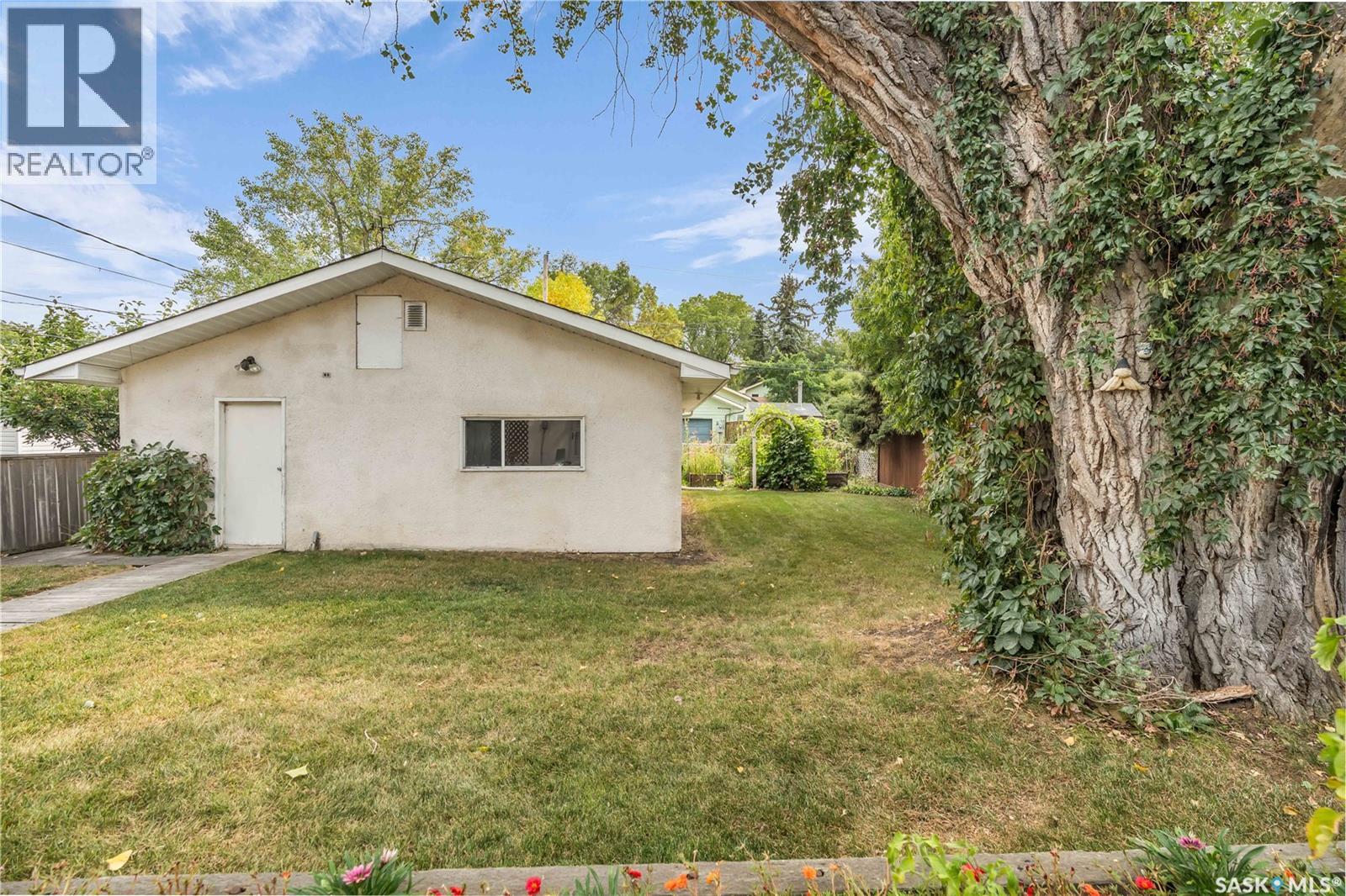 2813 23rd Avenue, Regina, Saskatchewan  S4S 1E7 - Photo 41 - SK017879