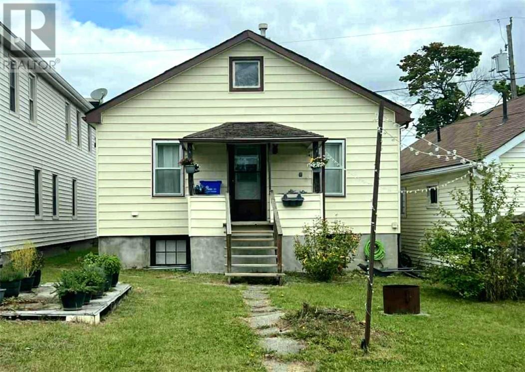 21 Gutcher Avenue, Sudbury, Ontario  P3C 3H5 - Photo 2 - 2124648