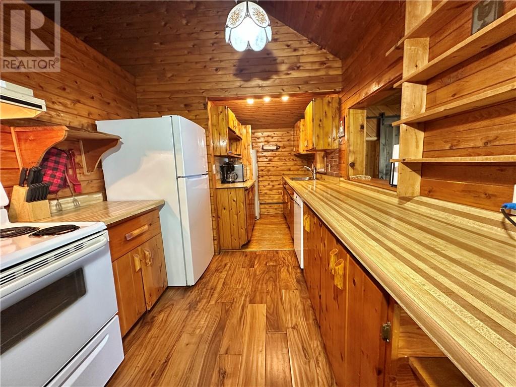 77 Digby Side Road, Manitoulin Island, Ontario  P0P 1S0 - Photo 57 - 2124459