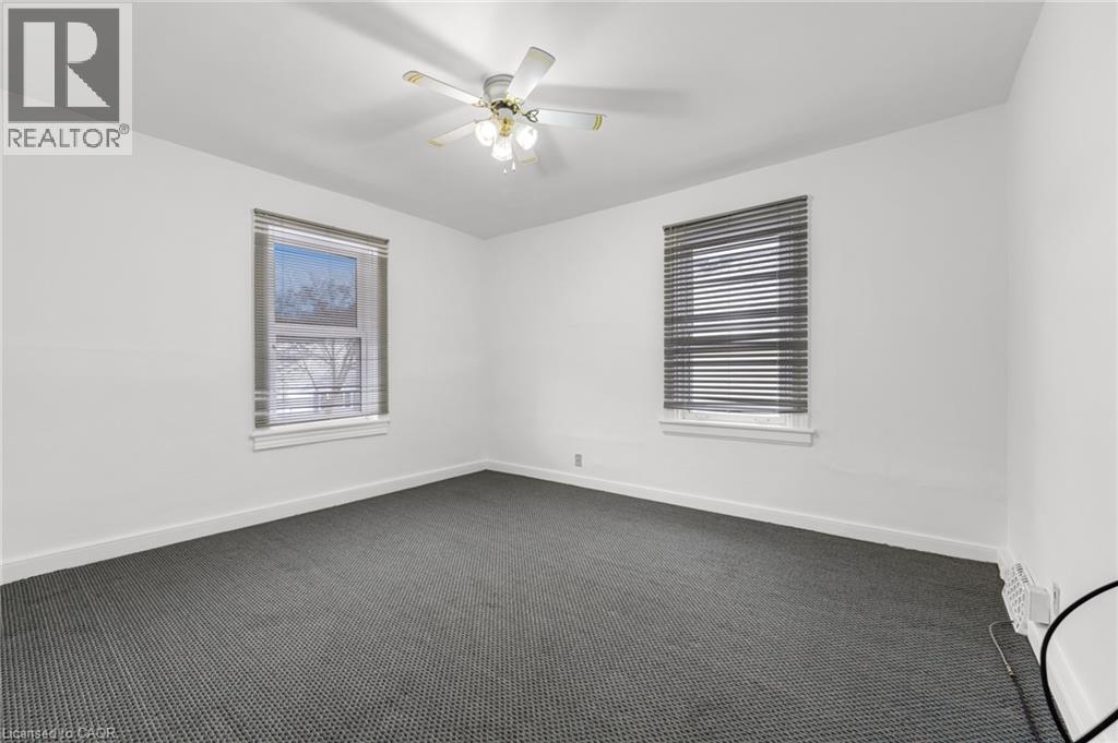 23 Elm Street Unit# Upper, Grimsby, Ontario  L3M 1H4 - Photo 3 - 40768154