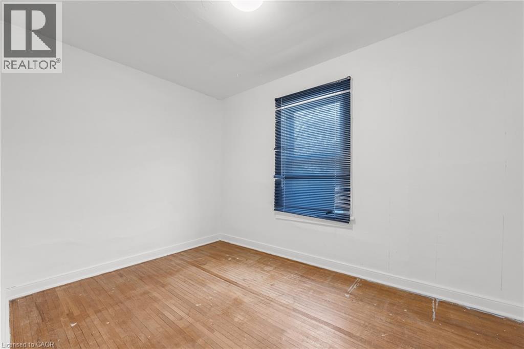 23 Elm Street Unit# Upper, Grimsby, Ontario  L3M 1H4 - Photo 4 - 40768154