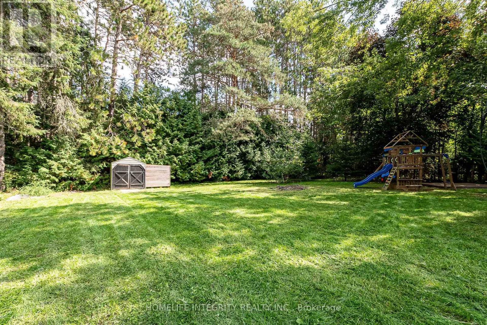 37 Manniku Road, Georgina, Ontario  L9P 1R2 - Photo 42 - N12393322