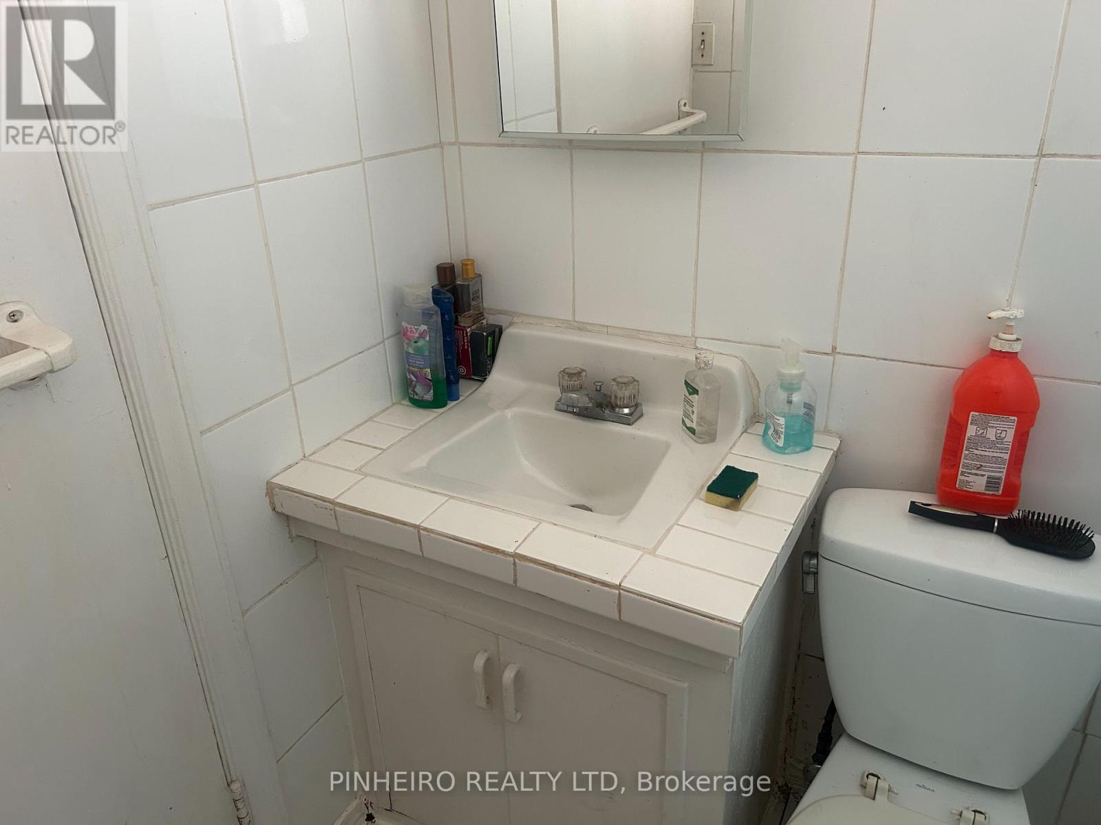 460 Ontario Street, London East, Ontario  N5W 3X2 - Photo 8 - X12393791