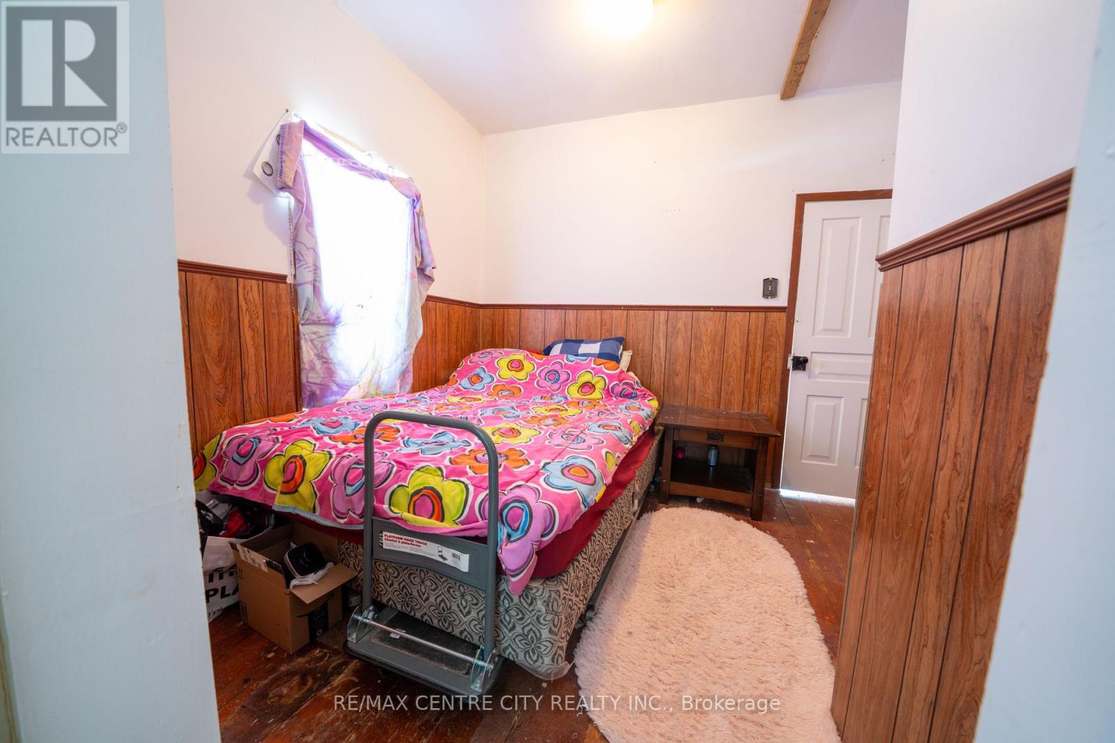 3261 Elgin Street, Brooke-Alvinston (Brooke Alvinston), Ontario  N0N 1A0 - Photo 38 - X12393817