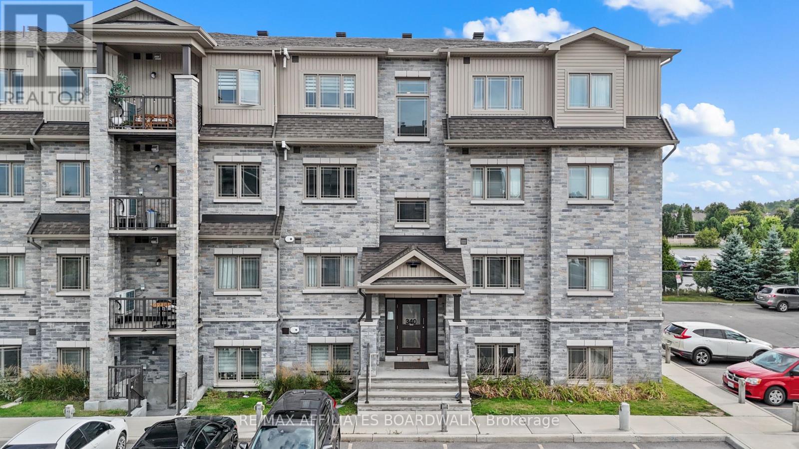 13 - 340 Tribeca Private, Ottawa, Ontario  K2J 6B4 - Photo 2 - X12393868
