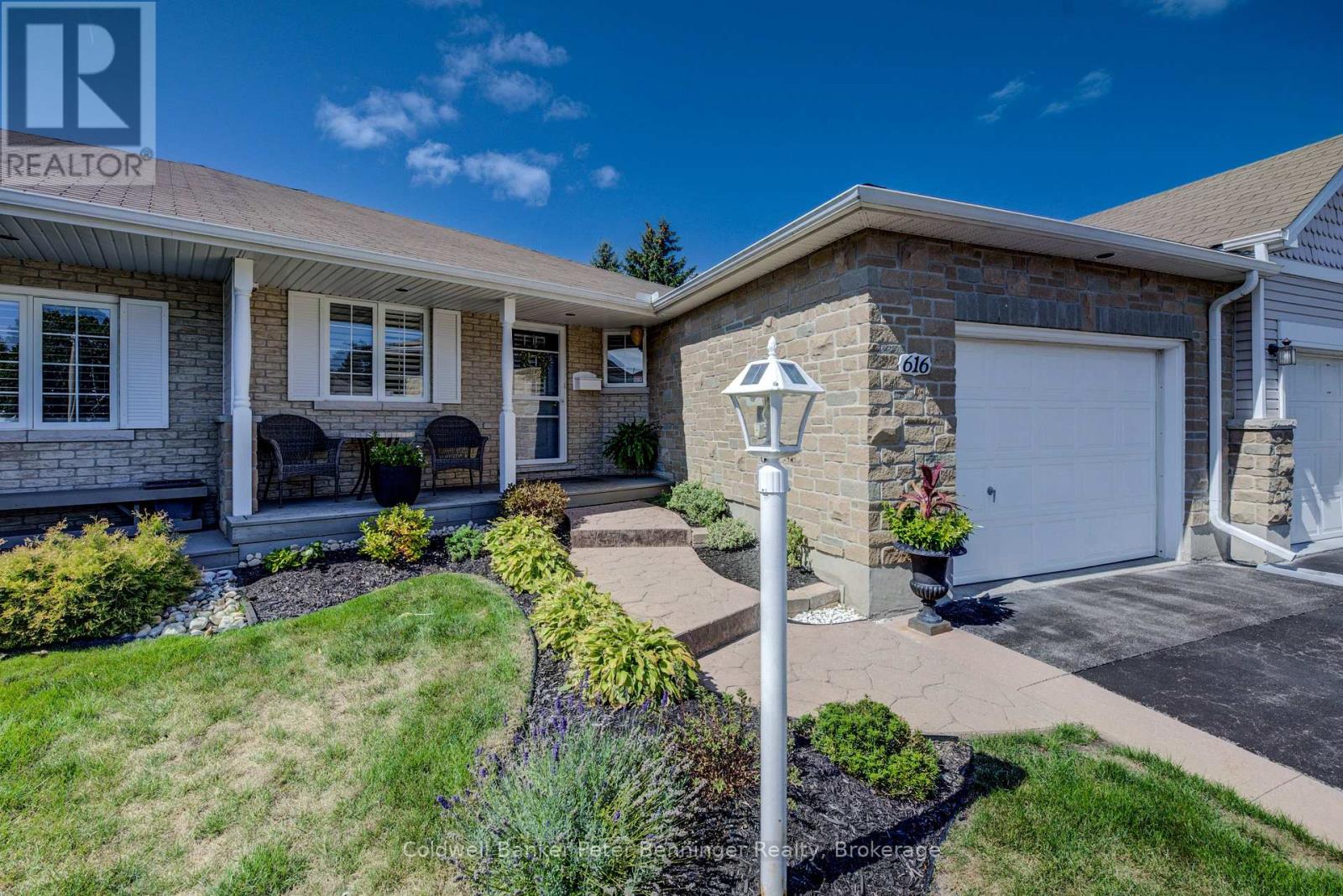 Property at 616 SPINNAKER CRESCENT image 3