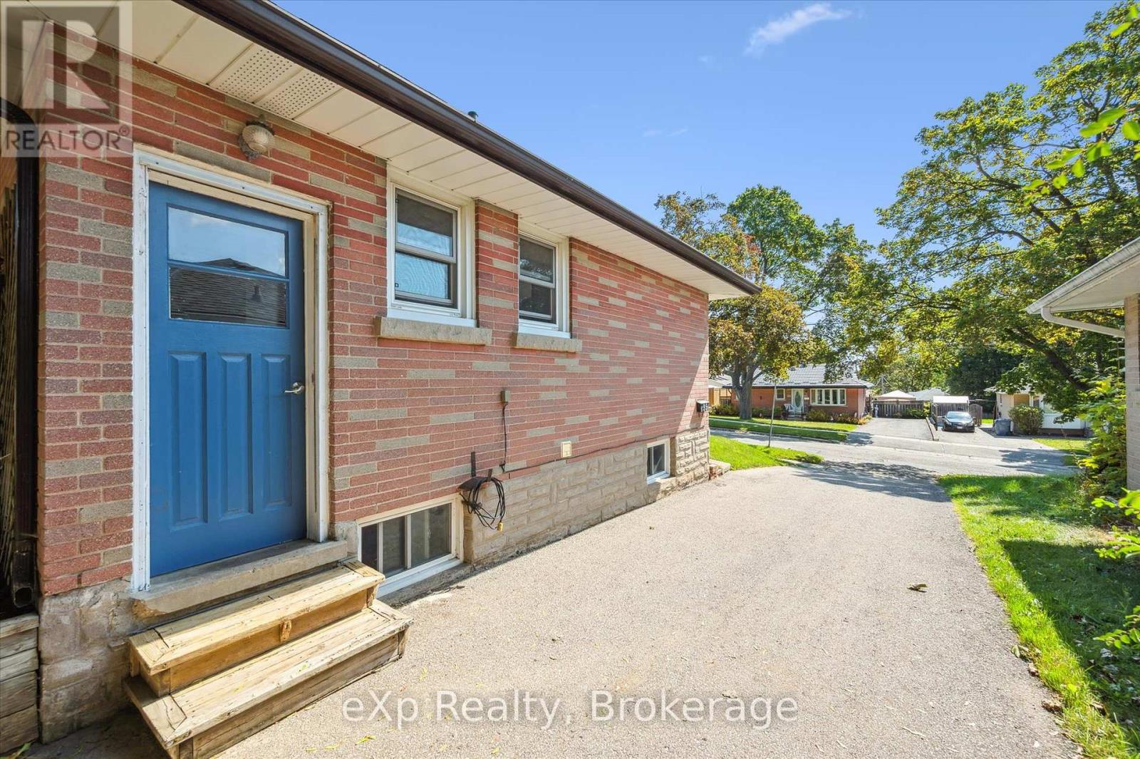 95 Ottawa Crescent, Guelph, Ontario N1E 2B1 - Photo 20 - X12393875