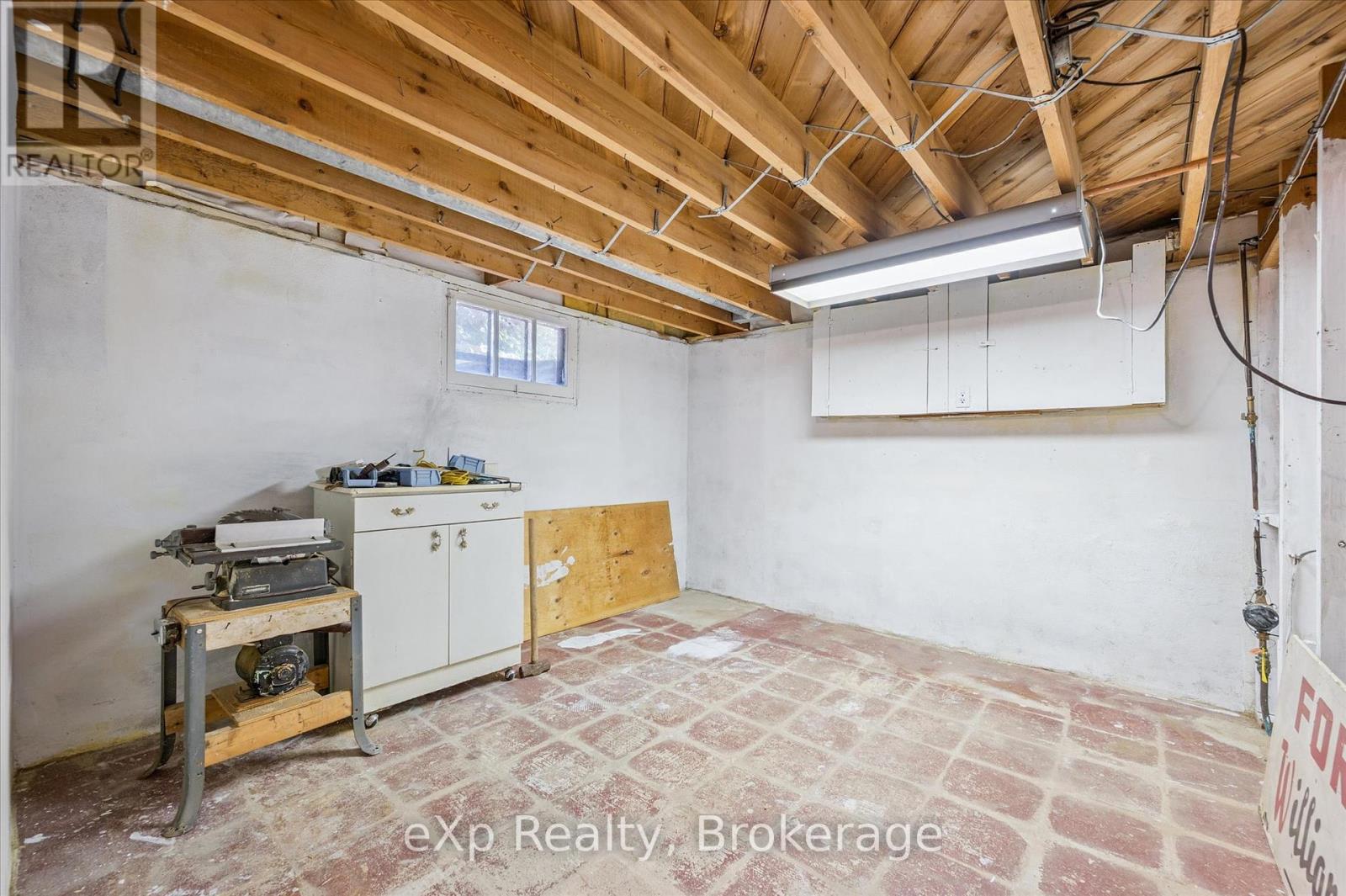 95 Ottawa Crescent, Guelph, Ontario N1E 2B1 - Photo 25 - X12393875