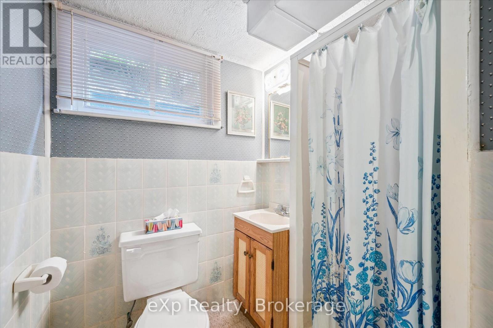 95 Ottawa Crescent, Guelph, Ontario N1E 2B1 - Photo 26 - X12393875