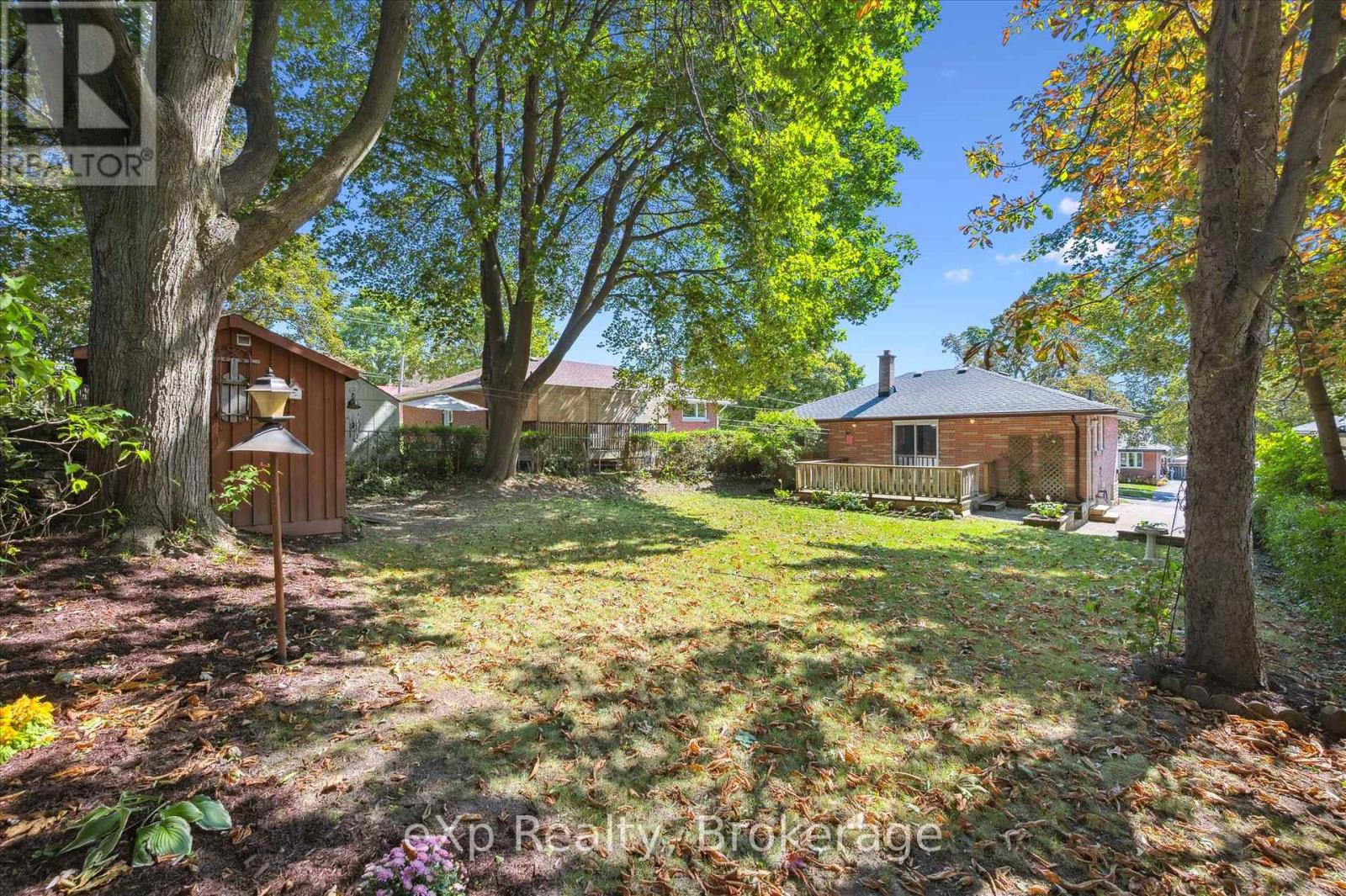 95 Ottawa Crescent, Guelph, Ontario N1E 2B1 - Photo 34 - X12393875