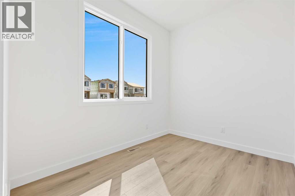 7027 Rangeview Avenue Se, Calgary, Alberta  T3S 0P9 - Photo 7 - A2252961