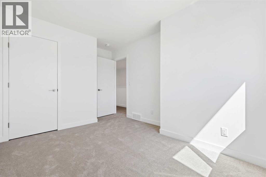 7027 Rangeview Avenue Se, Calgary, Alberta  T3S 0P9 - Photo 15 - A2252961