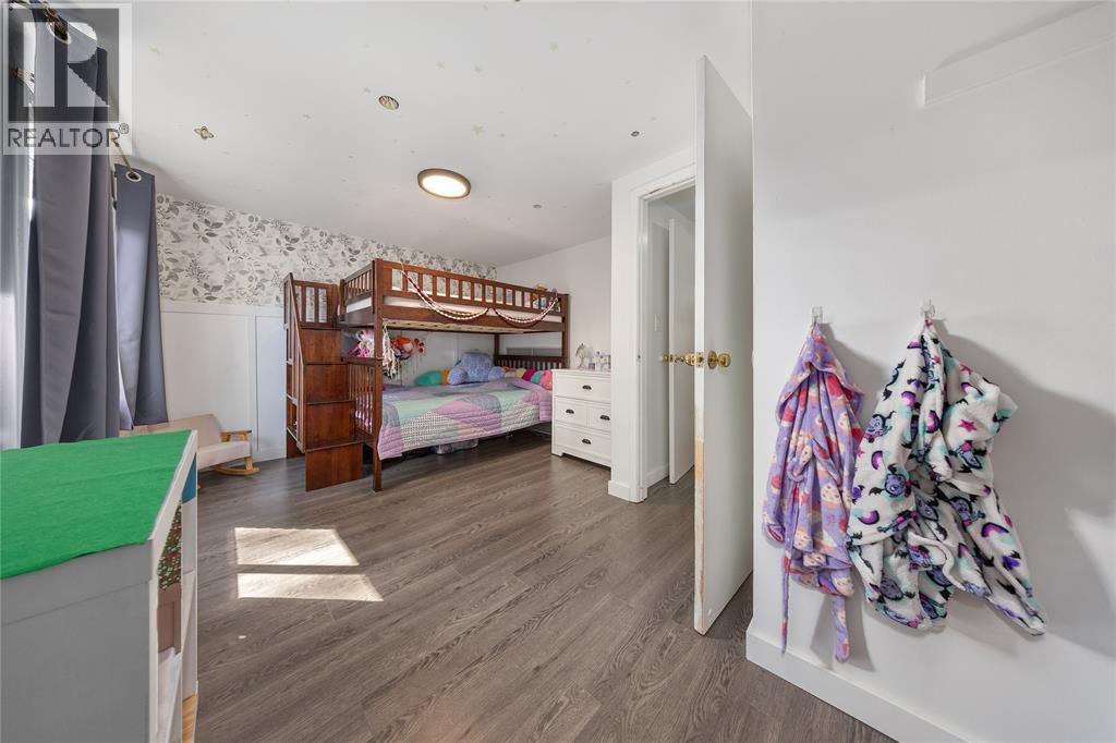 889 Carleton Place Unit# 1, Sarnia, Ontario  N7T 3B8 - Photo 14 - 25022963