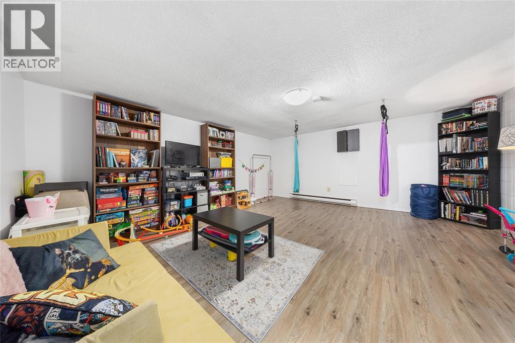 889 Carleton Place Unit# 1, Sarnia, Ontario  N7T 3B8 - Photo 19 - 25022963