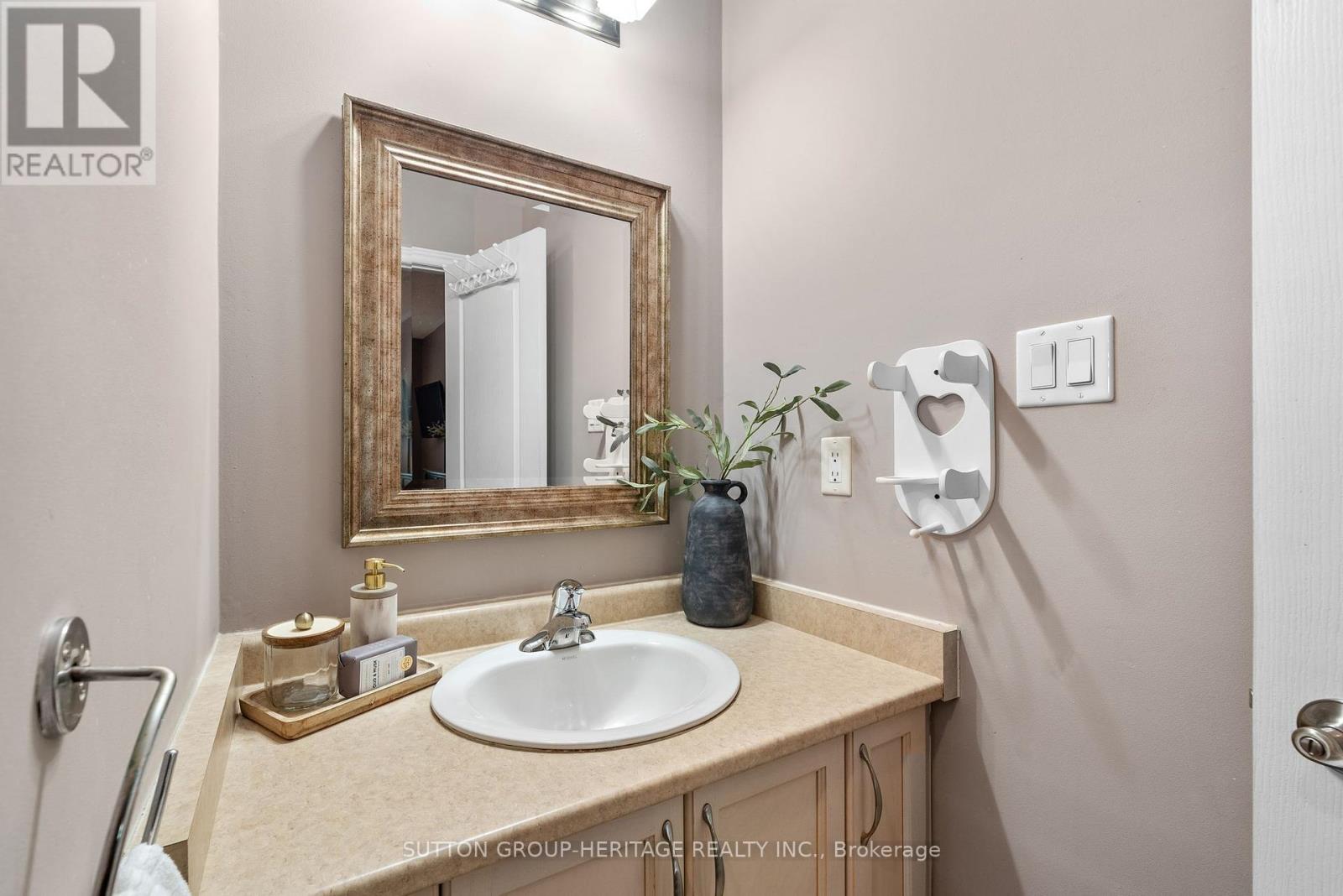 14 Sleepy Hollow Place, Whitby, Ontario  L1R 0E4 - Photo 21 - E12393622