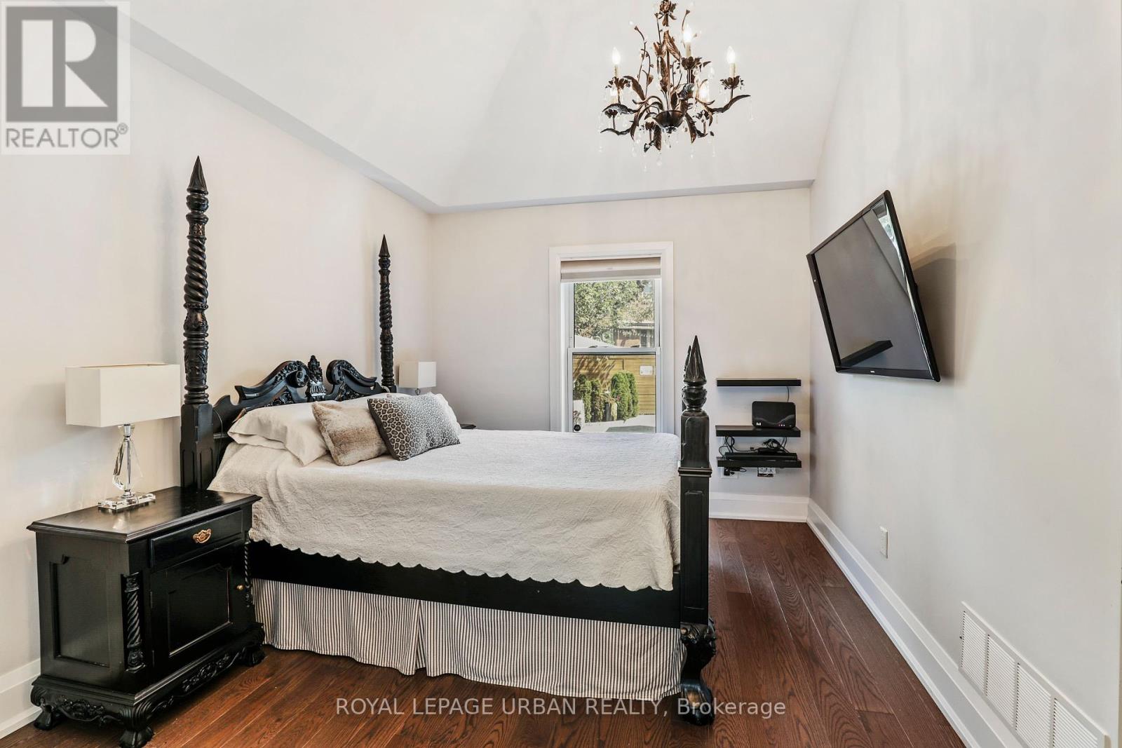 147 Parkview Hill Crescent, Toronto, Ontario  M4B 1R7 - Photo 23 - E12393689