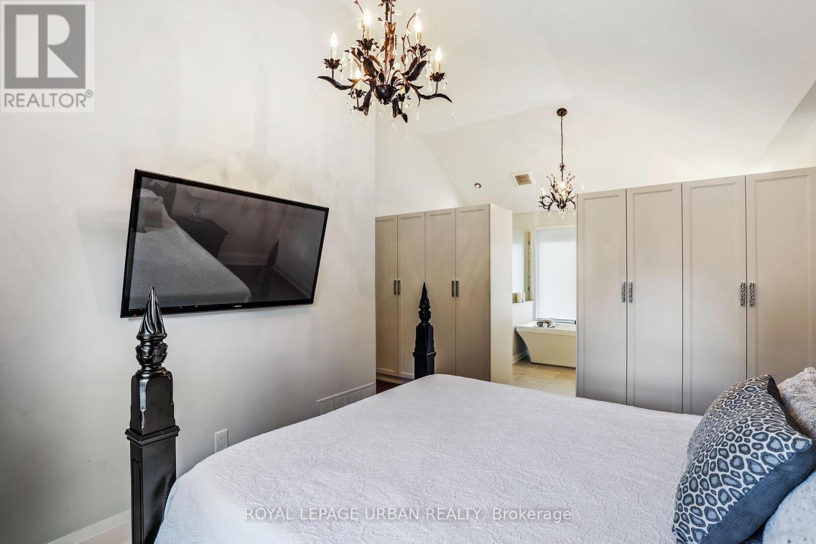 147 Parkview Hill Crescent, Toronto, Ontario  M4B 1R7 - Photo 24 - E12393689