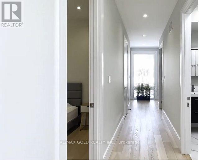Sm 1 - 91 Cadorna Avenue, Toronto, Ontario  M4J 3W9 - Photo 4 - E12393738