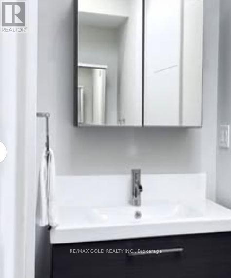 Sm 1 - 91 Cadorna Avenue, Toronto, Ontario  M4J 3W9 - Photo 7 - E12393738