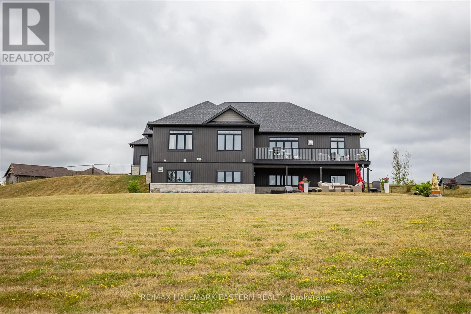 35 Lakeview Crescent, Kawartha Lakes (Bobcaygeon), Ontario  K0M 1A0 - Photo 37 - X12393905