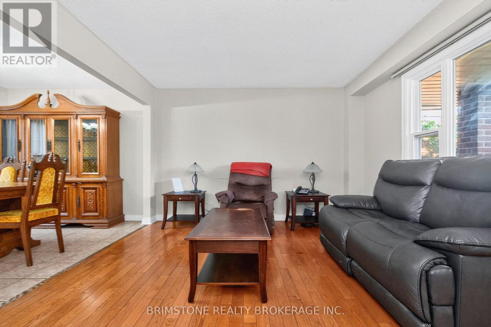 16 Northgate Drive, Bradford West Gwillimbury, Ontario  L3Z 2H5 - Photo 10 - N12393710