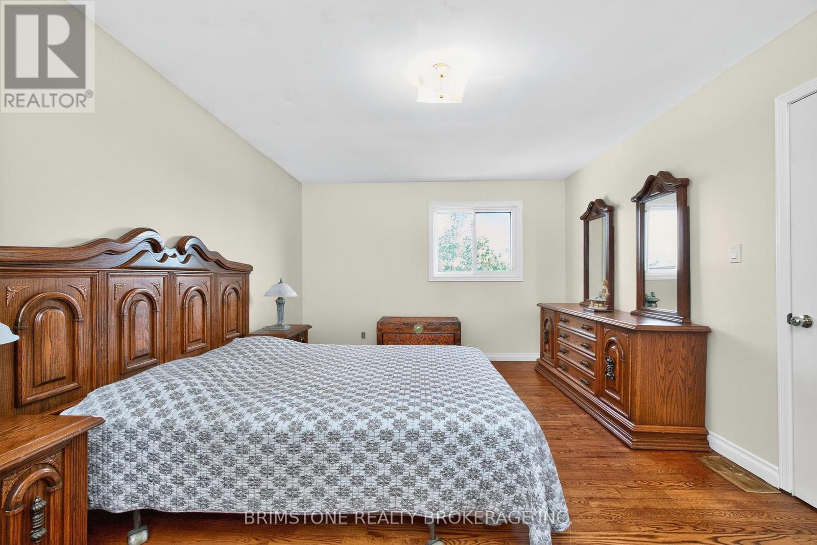 16 Northgate Drive, Bradford West Gwillimbury, Ontario  L3Z 2H5 - Photo 15 - N12393710