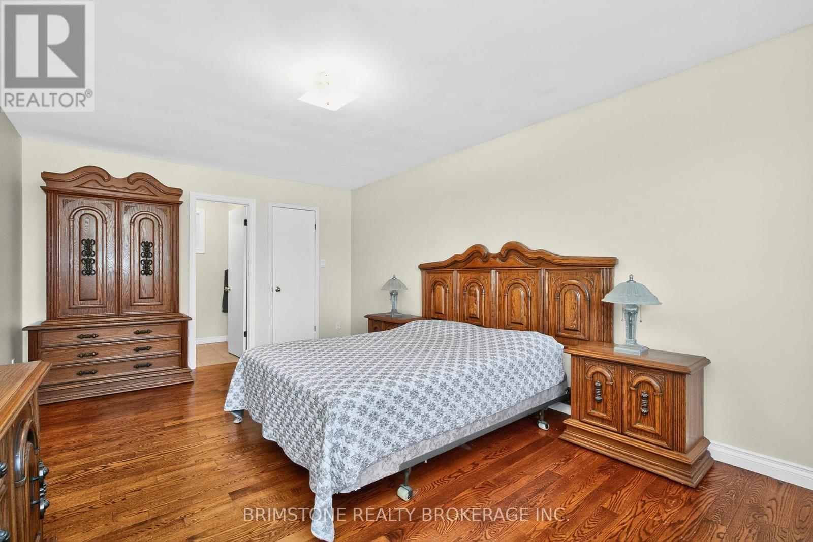 16 Northgate Drive, Bradford West Gwillimbury, Ontario  L3Z 2H5 - Photo 16 - N12393710