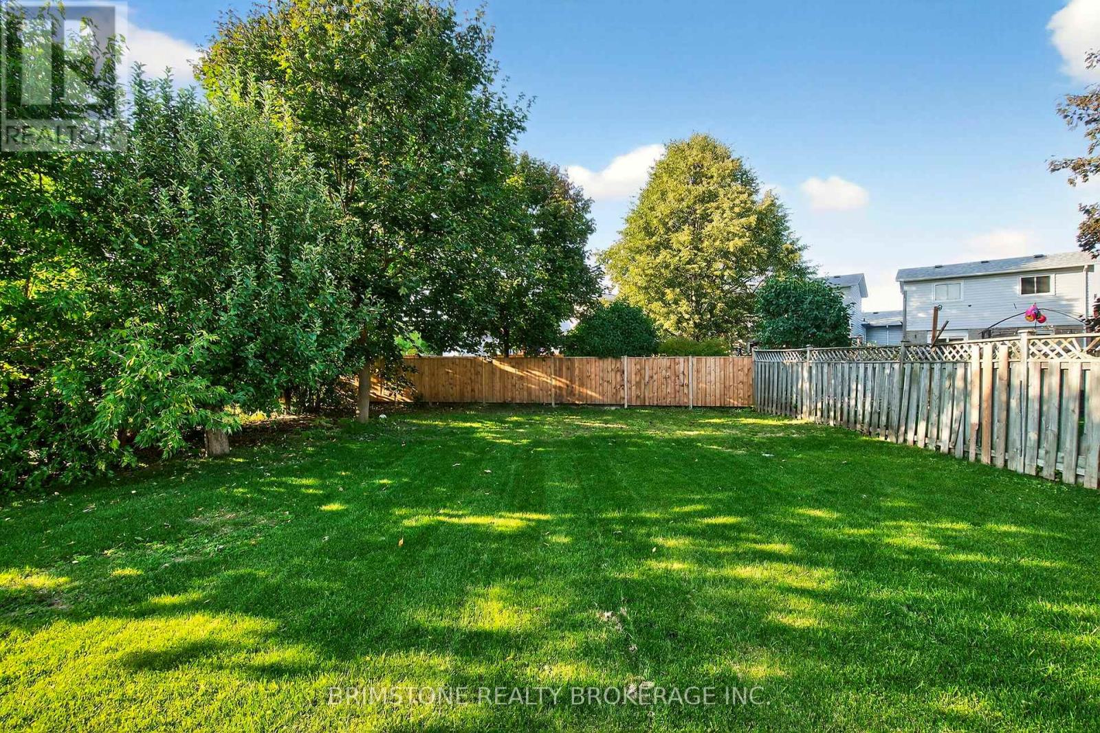 16 Northgate Drive, Bradford West Gwillimbury, Ontario  L3Z 2H5 - Photo 33 - N12393710