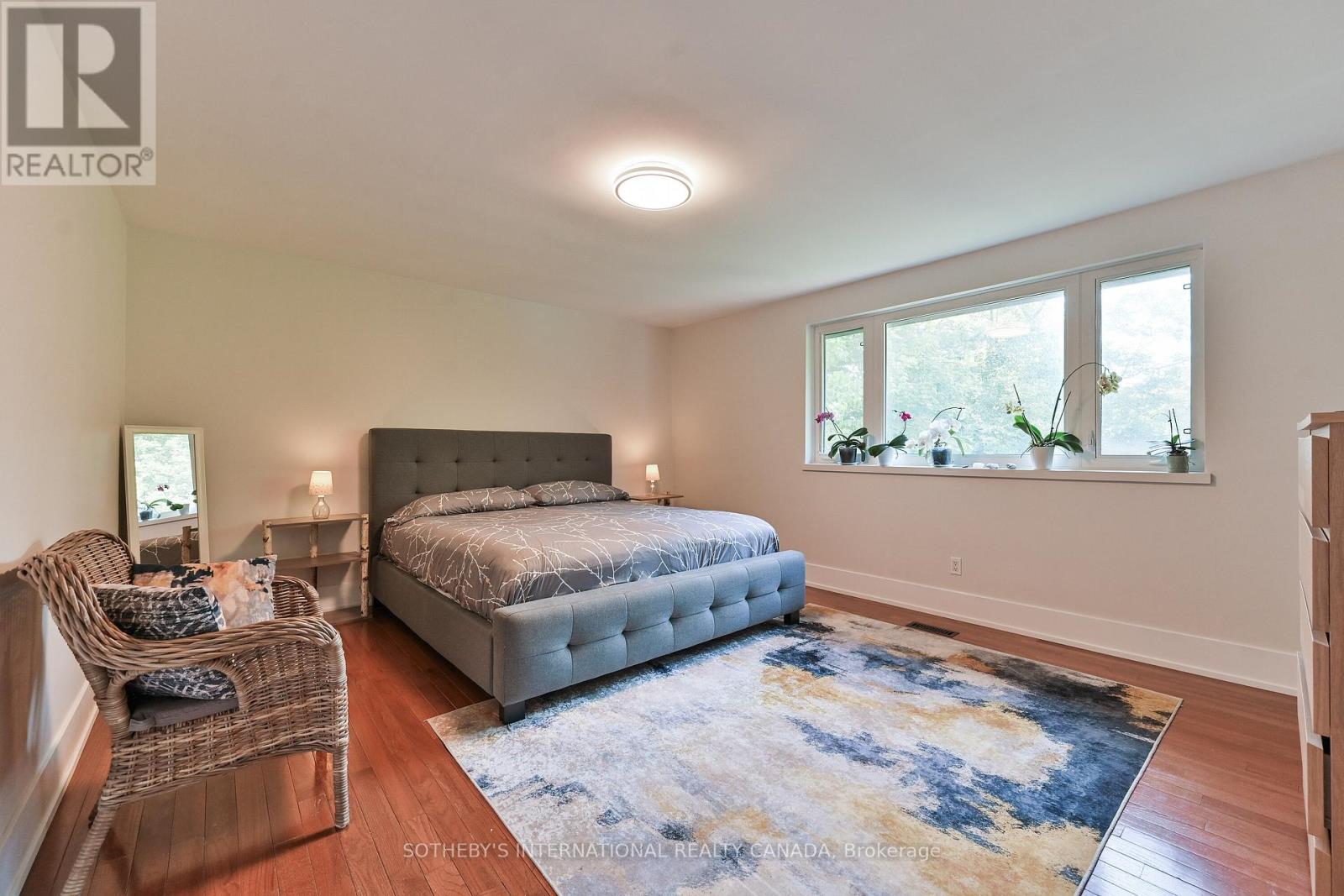 130 Monsheen Drive, Vaughan, Ontario  L4L 2E7 - Photo 12 - N12393783